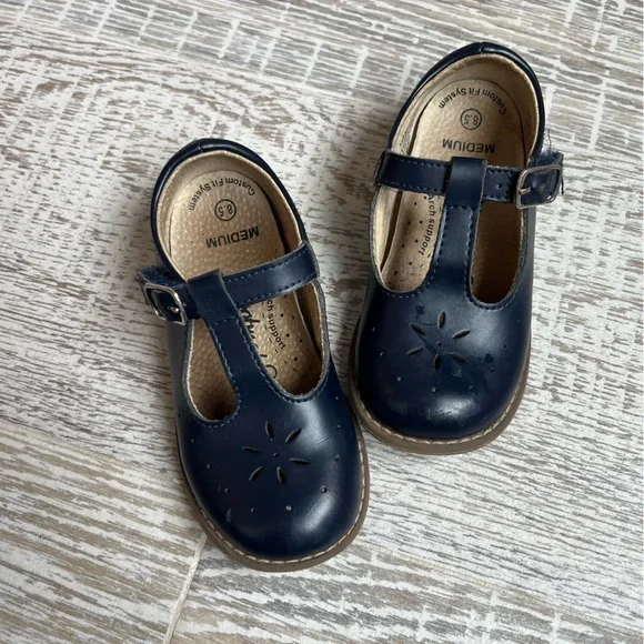 FootMates Size 8.5 Medium Mary Jane Velcro Navy Kids Dress Shoes - Picture 4 of 4